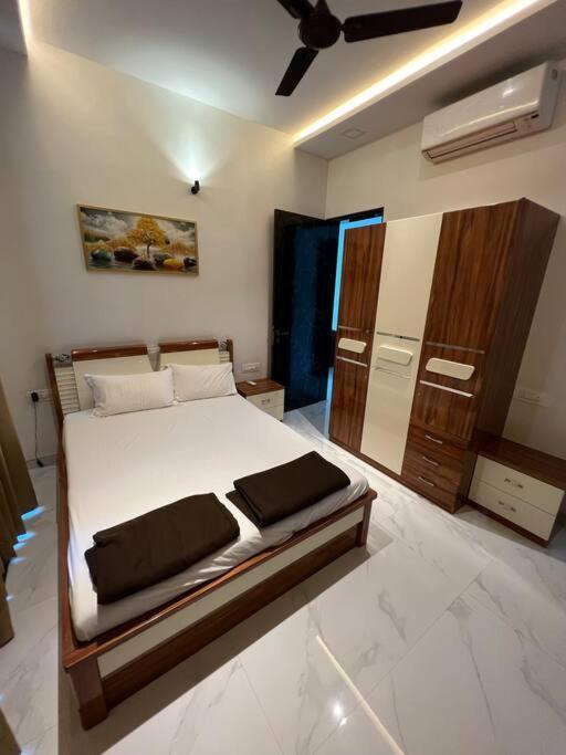 Stayhaven Starmount 4Bhk & Pool 뭄바이 외부 사진