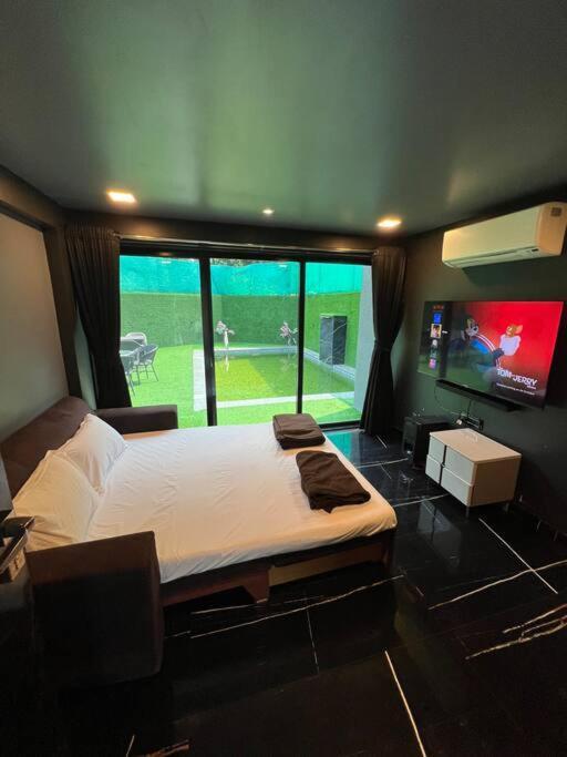 Stayhaven Starmount 4Bhk & Pool 뭄바이 외부 사진