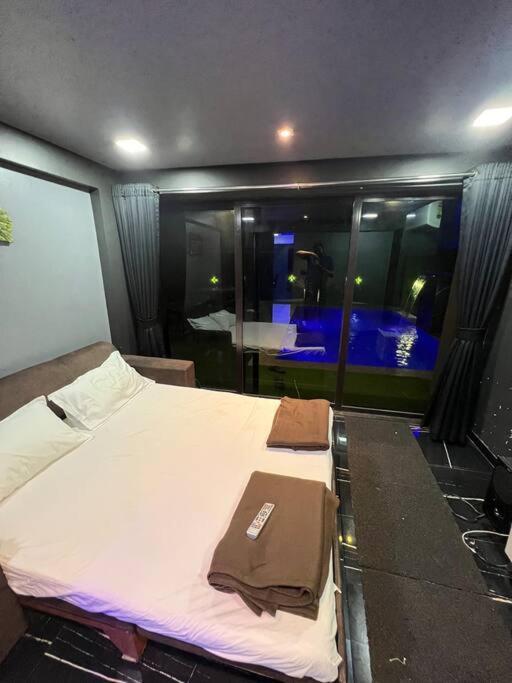 Stayhaven Starmount 4Bhk & Pool 뭄바이 외부 사진