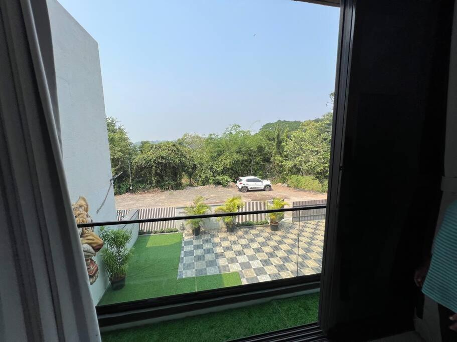 Stayhaven Starmount 4Bhk & Pool 뭄바이 외부 사진
